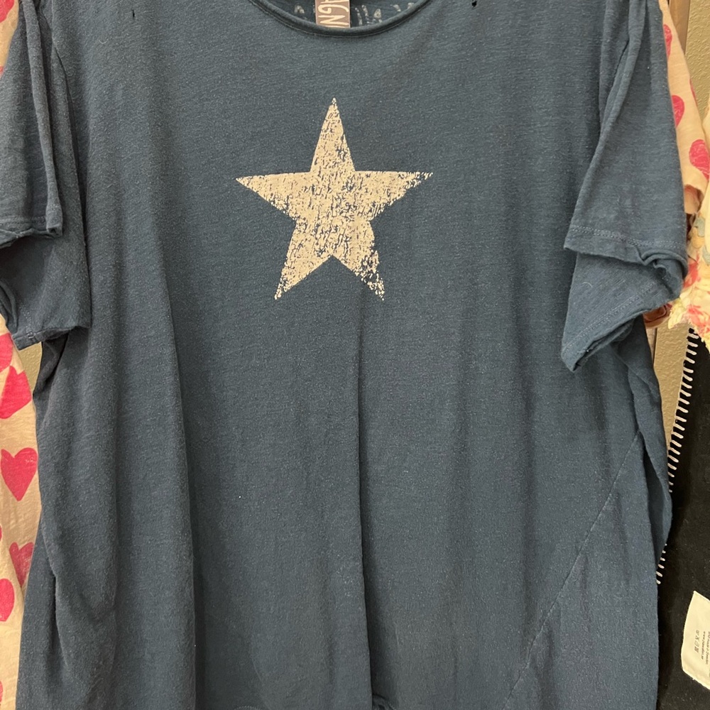 Magnolia Pearl Navy Star Tee